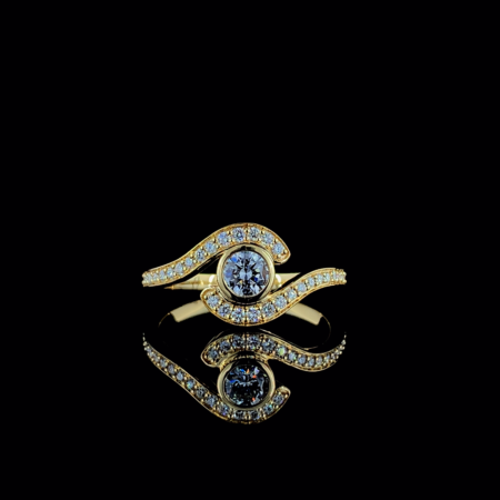 KKR307-Wave of Gold: Modern Diamond Swirl Ring