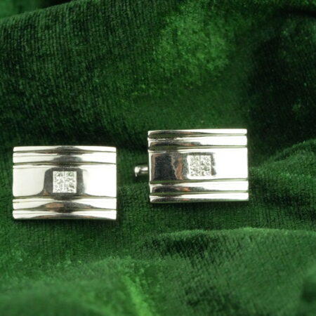 KKCL0001- The Executive LG Diamond Cufflinks – A Mark of Distinction